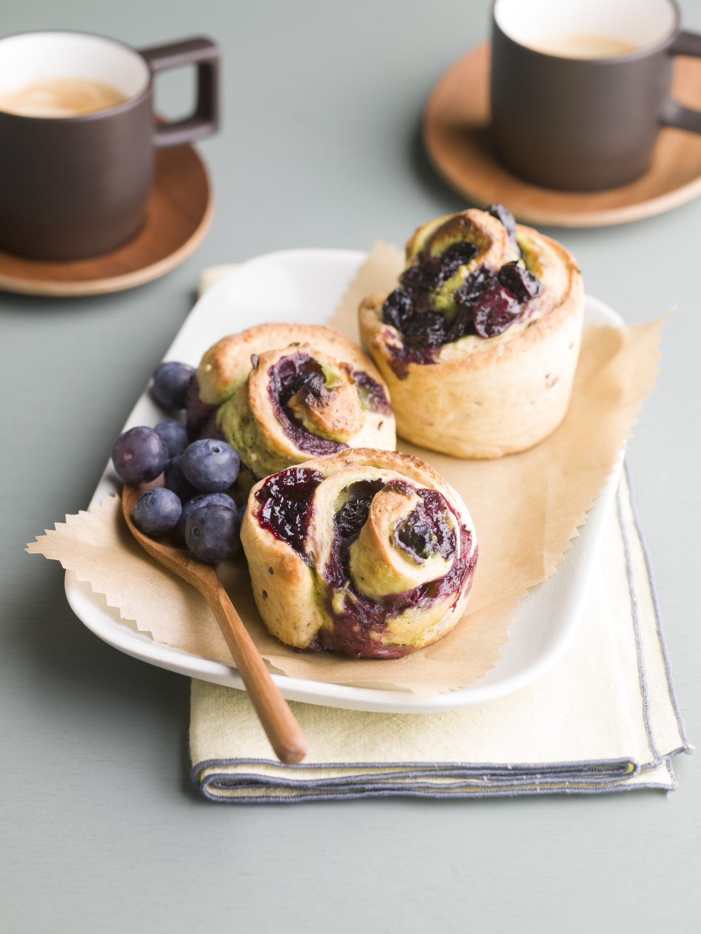 ESCARGOTS_PISTACHES_ET_MYRTILLES_FRANCINE