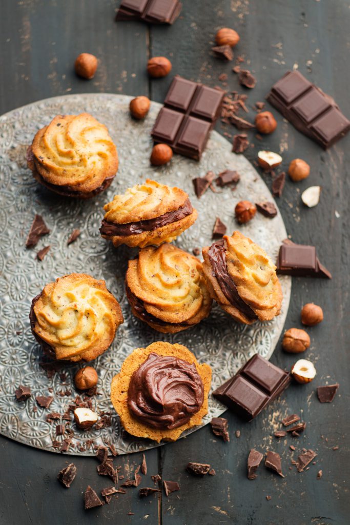 Elle-et-Vire-Sables-aux-noisettes-ganache-chocolat