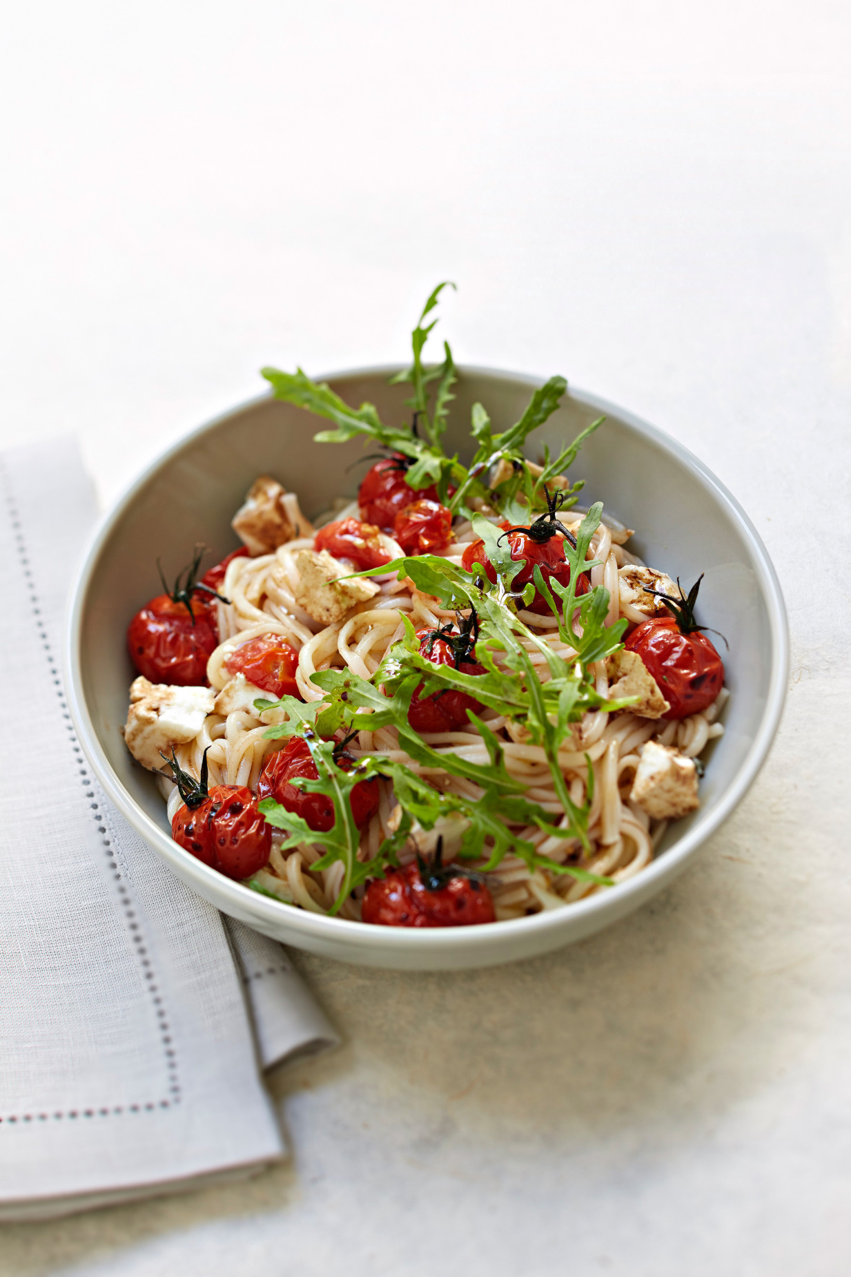 pates-japonaises-nagasaki-Udon-Tomates-Roties