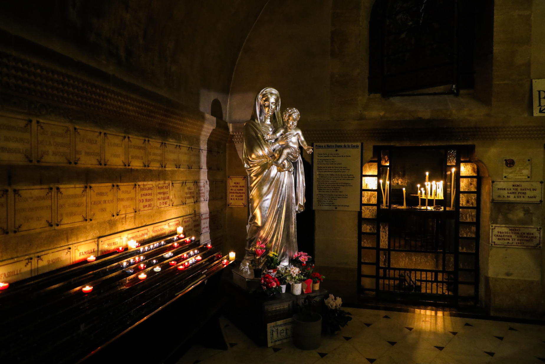 A statue of the Virgin and Child in a chapel at the Basilique Notre-Dame de la Garde in Marseille, France, on 17 November 2024.<br />Une statue de Vierge à l'enfant dans une chapelle de la Basilique Notre-Dame de la Garde a Marseille en France le 17 novembre 2024.